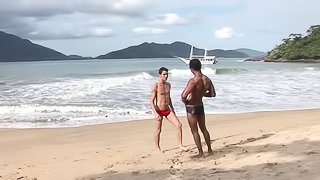 Amazing beach shag with a chocolate lover who wants a fat cock