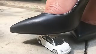 Giantess Wearing Sexy Heels Crushes Bug