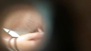 jeune sous la douche
