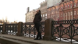 Sweetheart revenged her boyfriend and had sex with a stranger