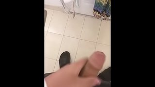 Solo Teen Beats his dick in the bathroom