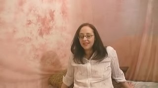 Nerdy amateur brunette gets down and dirty