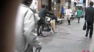 She didn't fight back the skirt shark with her umbrella