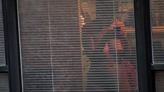 Voyeur, Voyeur, Are you hot tonight