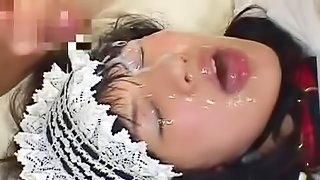 Cute Asian beauty gets cum in her mouth
