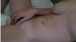 Hawt  immature bate on webcam