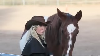 A lonely cowgirl meets a cowboy and fucks in the barn