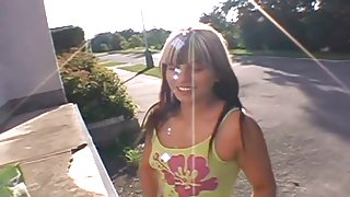 Mind-blowing outdoor blowjob