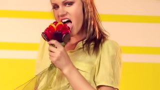 Hardcore solo clip with sophisticated chick  Addison Rose