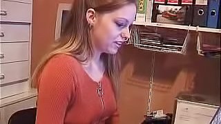 Young Kyla King is watching porn on her computer