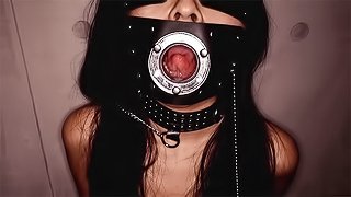 BDSM SLAVE GETS ORAL CREAMPIE