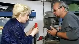 Zsanna fucking  fisting and peeing