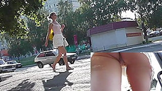 Upskirt panties of the fascinating blonde girlfriend