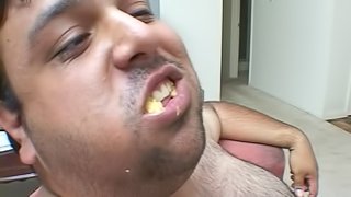 Fat stud with food fetish fucks Dallas and cums in her mouth