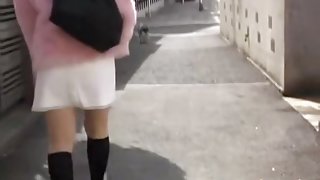 Girly Asian teen in pink Street sharked and pantyless.