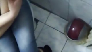German girl gives her bf a pov blowjob in the bathroom
