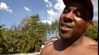 OUTDOOR ORGY - BRAZILIAN PEOPLE KNOW VERY WELL