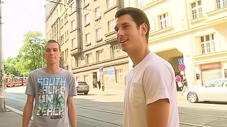 A poofter gets fucked from behind and enjoys a facial