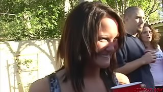 College girl Daisy Marie goes slutty with her girlfriends at frat party